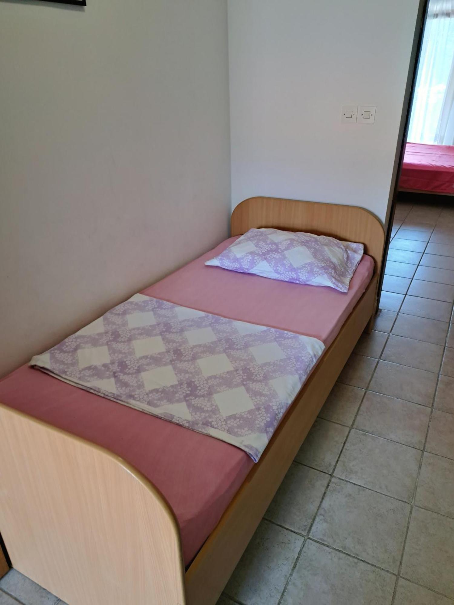 Apartments 1000 Flowers Stari Grad  Ruang foto