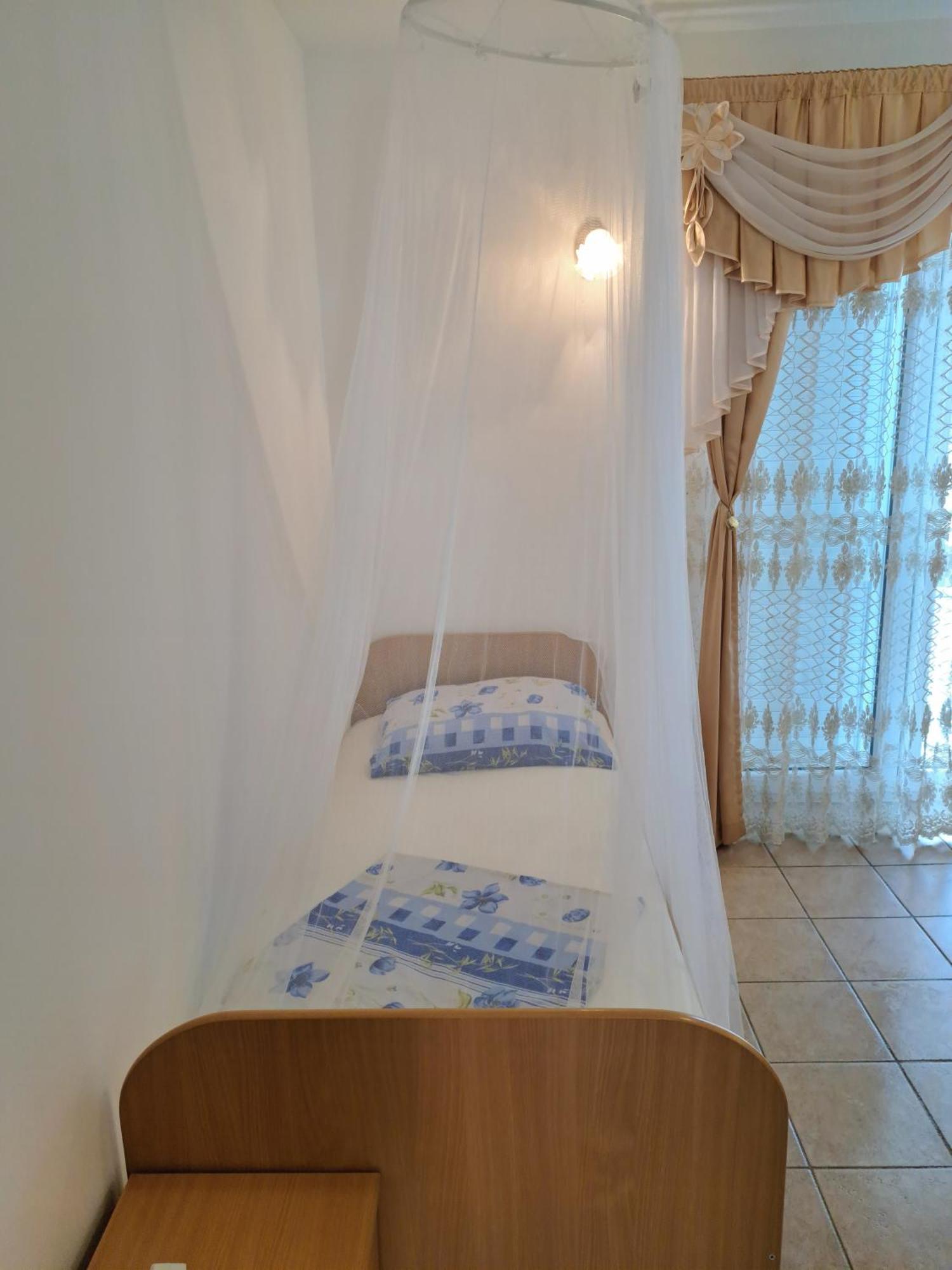 Apartments 1000 Flowers Stari Grad  Ruang foto